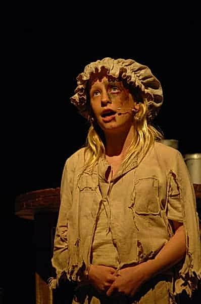 Nat as Little Cosette in Les Misérables natalie davis in les miserables