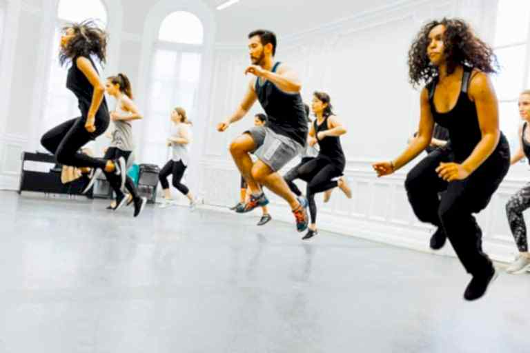 Tarnya (left) teaching a City Academy Street Dance Class tarnya teaching street dance