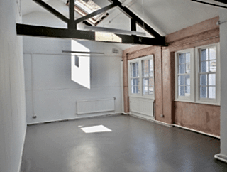 Studio 9